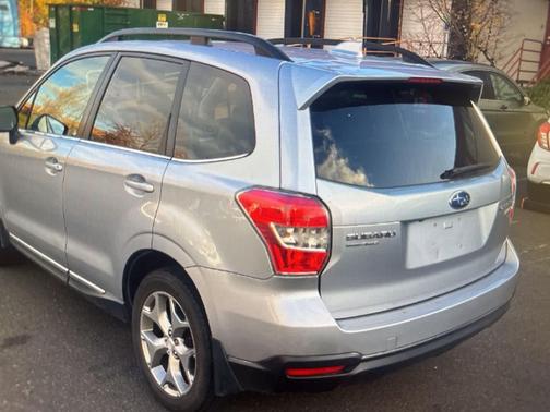 2016 Subaru Forester 2.5i Touring