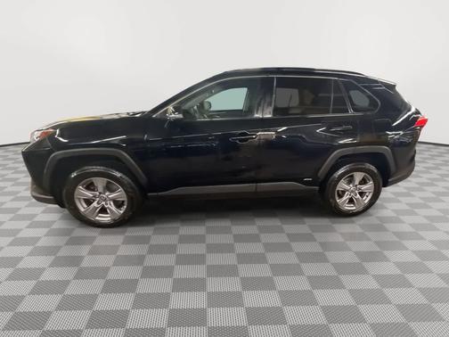 Midnight Black Metallic 2022 Toyota RAV4 Hybrid XLE