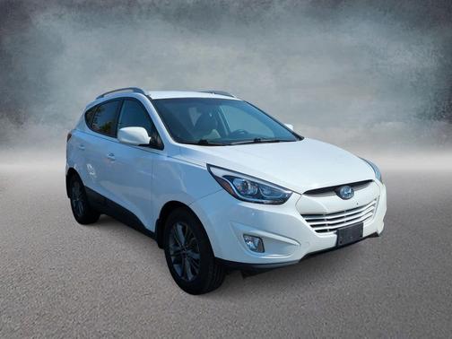 2015 Hyundai TUCSON SE