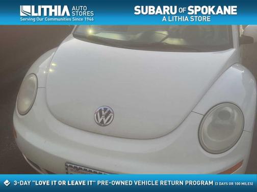 2008 Volkswagen New Beetle Triple White