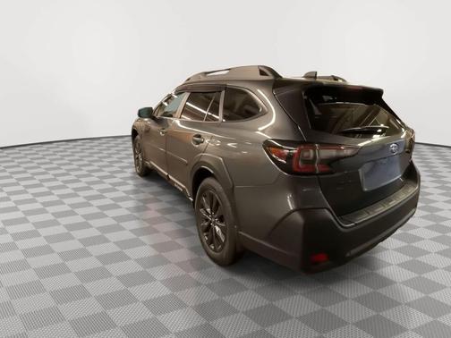 Magnetite Gray Metallic 2025 Subaru Outback Onyx Edition