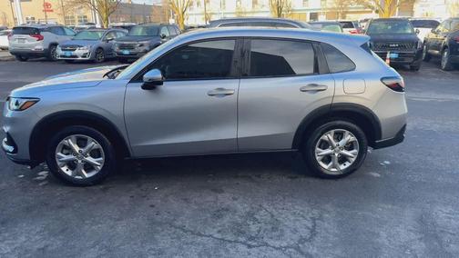 2023 Honda HR-V LX