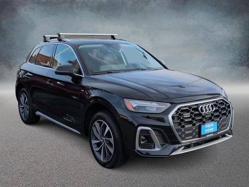 2023 Audi Q5 45 S line Premium Plus