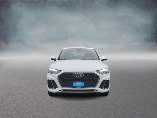 2022 Audi Q5 45 S line Premium Plus