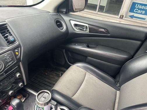 2020 Nissan Pathfinder SV 4WD