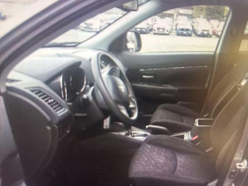 2024 Mitsubishi Outlander Sport 2.0 ES