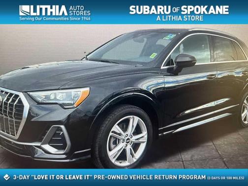 2022 Audi Q3 45 S line Premium