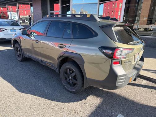 Autumn Green Metallic 2023 Subaru Outback Wilderness