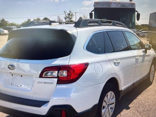 2019 Subaru Outback 2.5i Premium