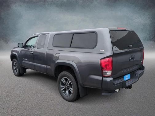 2017 Toyota Tacoma TRD Sport