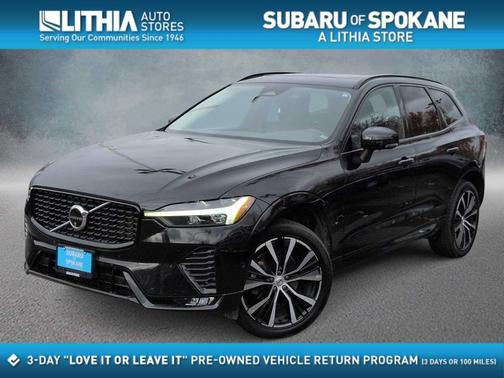 2024 Volvo XC60 B5 Plus Dark Theme