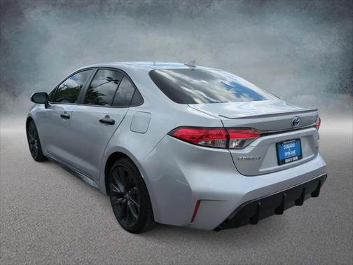 2024 Toyota Corolla Hybrid SE