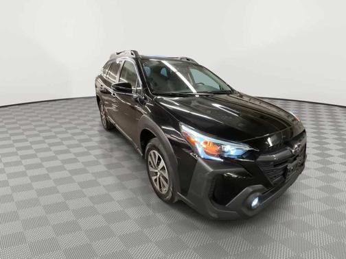 Crystal Black Silica 2023 Subaru Outback Premium
