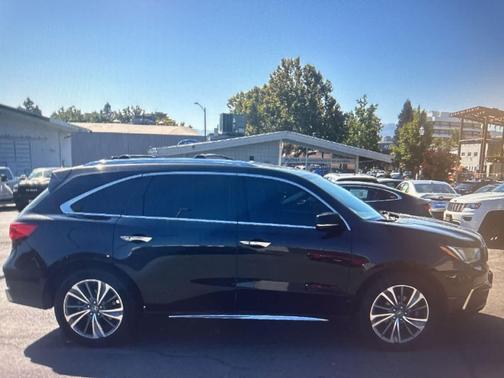 2017 Acura MDX 3.5L w/Technology Package