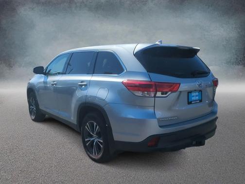 2019 Toyota Highlander LE Plus