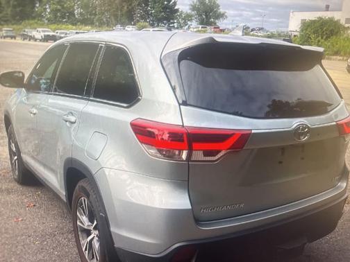 2019 Toyota Highlander LE Plus