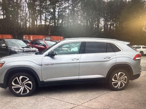 2020 Volkswagen Atlas Cross Sport 3.6L V6 SEL 4MOTION