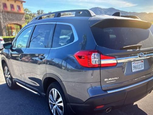 Magnetite Gray Metallic 2021 Subaru Ascent Limited 7-Passenger