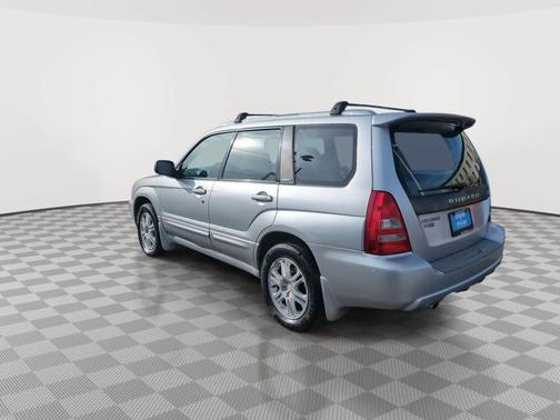 2004 Subaru Forester Base
