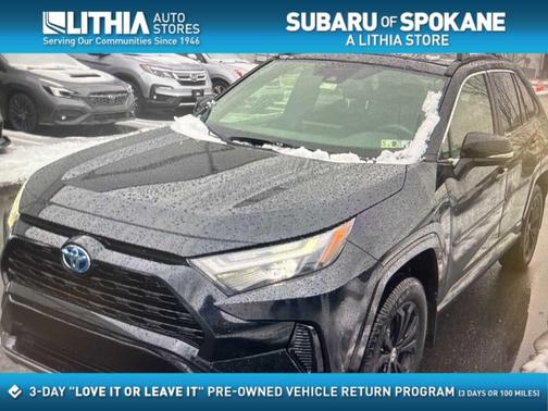 2022 Toyota RAV4 Hybrid SE