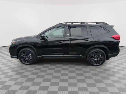 Crystal Black Silica 2026 Subaru Ascent Onyx Edition Touring 7-Passenger