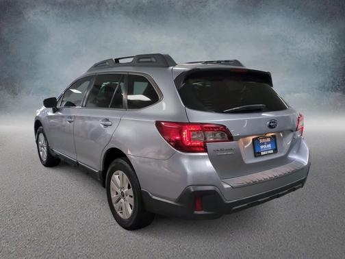 2019 Subaru Outback 2.5i