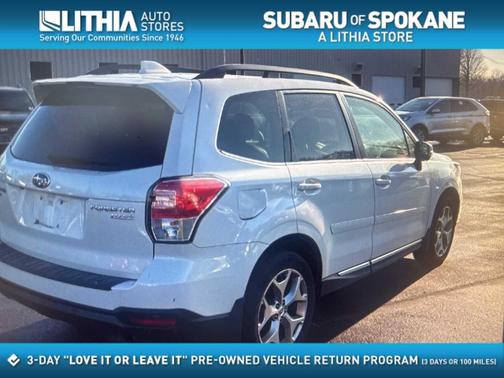 2017 Subaru Forester 2.5i Touring