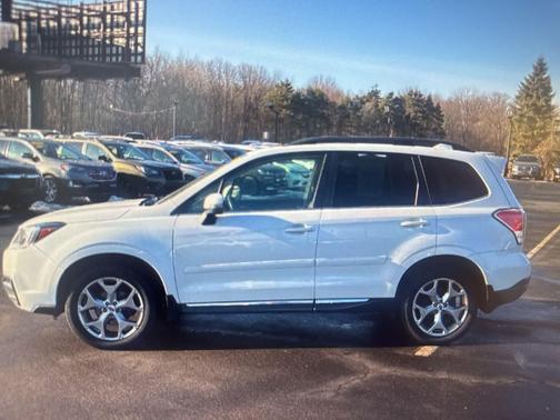 2017 Subaru Forester 2.5i Touring