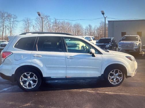 2017 Subaru Forester 2.5i Touring