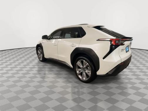 Cosmic White Pearl 2023 Subaru Solterra Touring