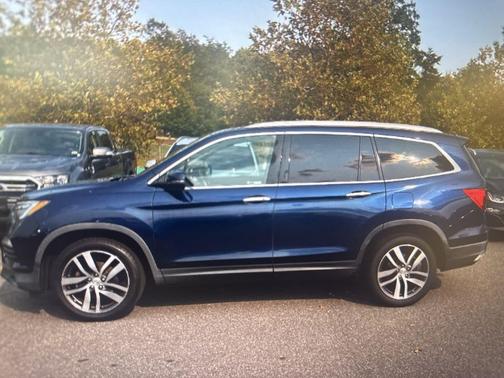 2018 Honda Pilot Touring