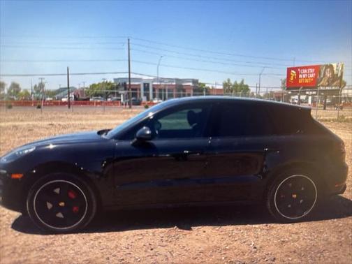 2017 Porsche Macan GTS