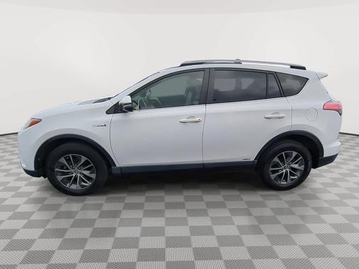 2018 Toyota RAV4 Hybrid XLE
