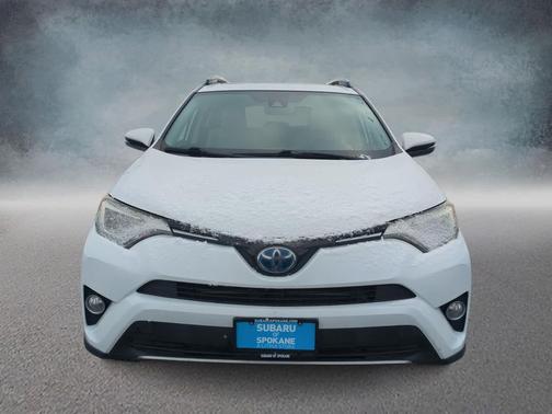 2018 Toyota RAV4 Hybrid XLE