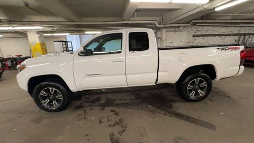 2019 Toyota Tacoma TRD Sport