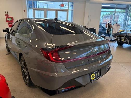 2020 Hyundai SONATA Limited