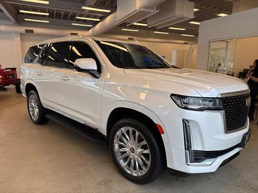 2022 Cadillac Escalade Premium Luxury