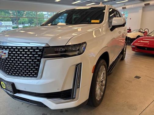 2022 Cadillac Escalade Premium Luxury