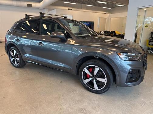 2024 Audi Q5 45 S line Premium Plus