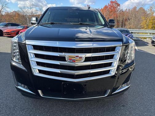 2019 Cadillac Escalade ESV Luxury