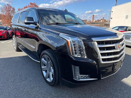 2019 Cadillac Escalade ESV Luxury
