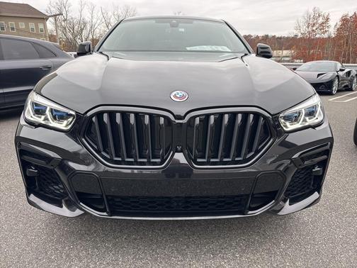 2023 BMW X6 M50i