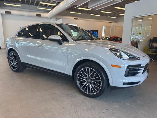 2022 Porsche Cayenne