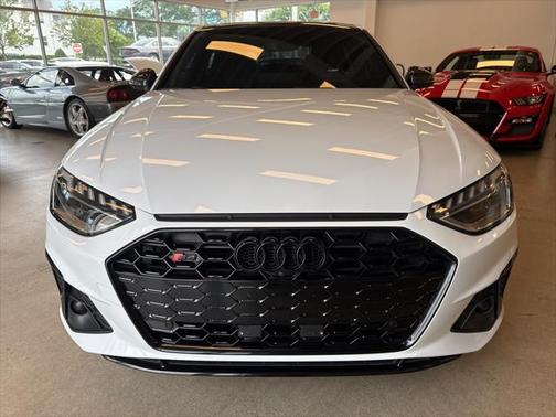 2023 Audi S4 Premium Plus TFSI quattro Tiptronic