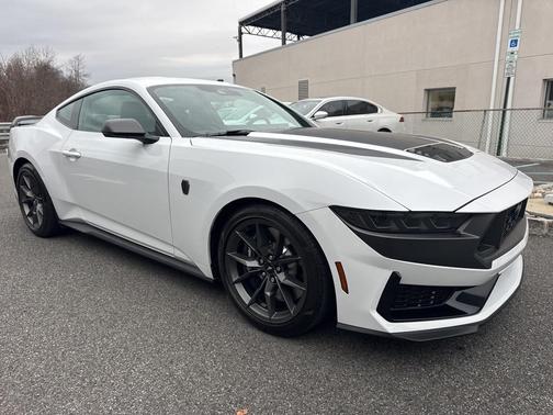 2025 Ford Mustang Dark Horse Fastback