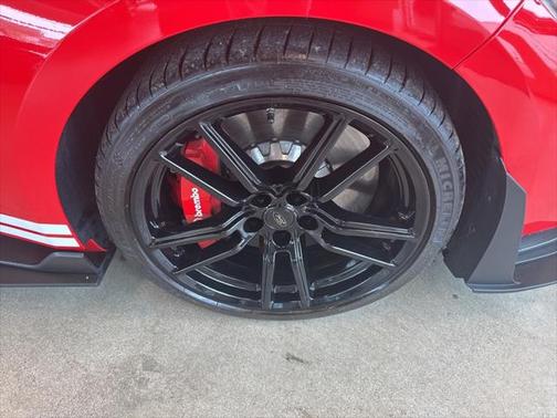 2022 Ford Shelby GT500 Base