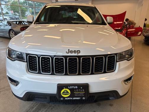 2022 Jeep Grand Cherokee Laredo