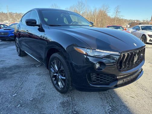 2024 Maserati Levante GT Ultima