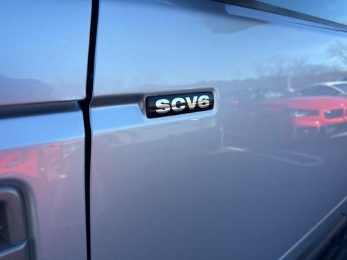 2016 Land Rover LR4 Base