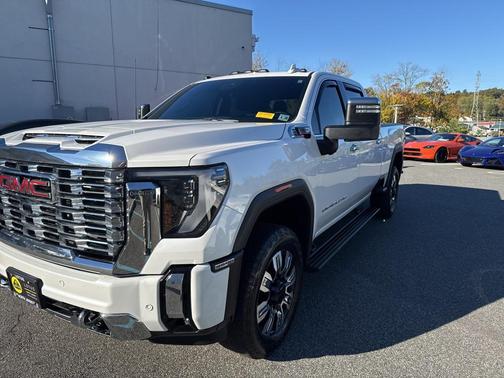 2024 GMC Sierra 2500 Denali